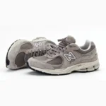 کفش روزمره نیوبالانس مدل 2002RC